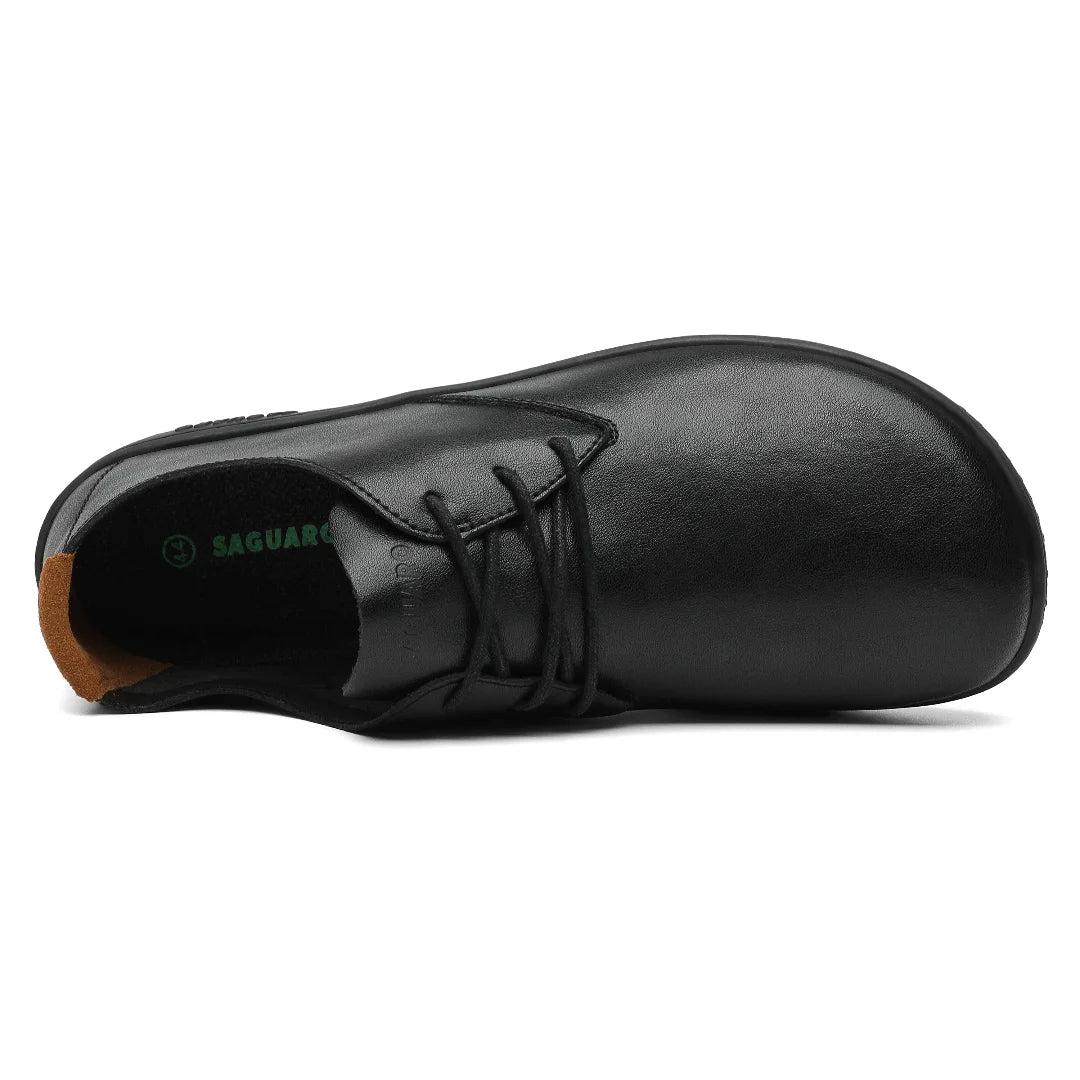 interior zapato minimalista saguaro dream iii negro diseño simple