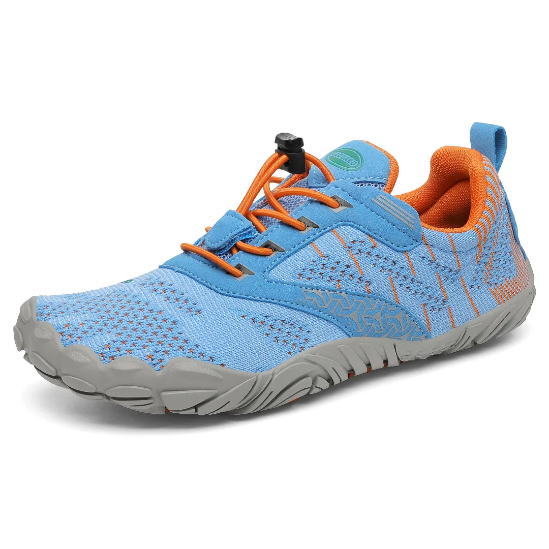 Zapatillas barefoot Saguaro Kids celeste y naranja, vista suela flexible antideslizante.
